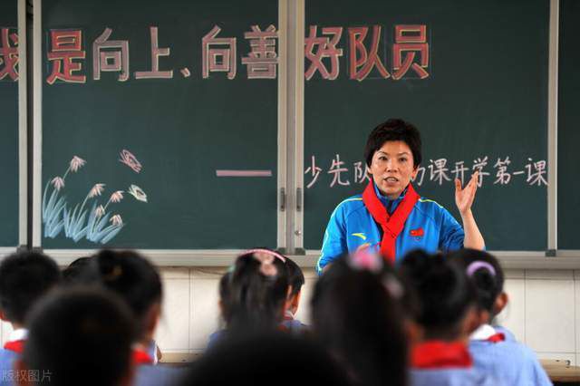 后以《战国佳人》、《朱门巧妇》及《夏日痴魂》三度获得奥斯卡提名，而《青楼艳妓》及《灵欲春宵》则让她两登上后座